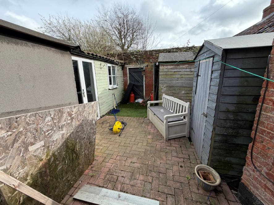 Astley House, Queens Square, Attleborough, Norfolk NR17 2AE