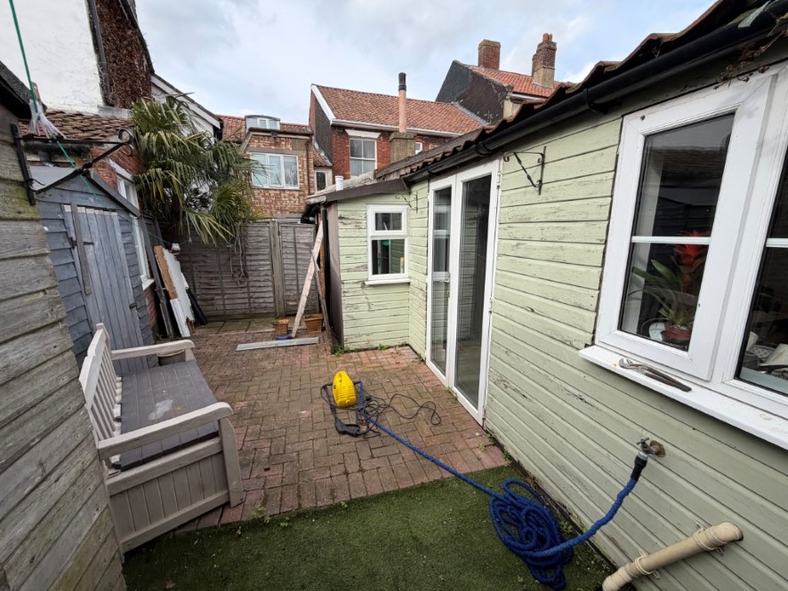 Astley House, Queens Square, Attleborough, Norfolk NR17 2AE