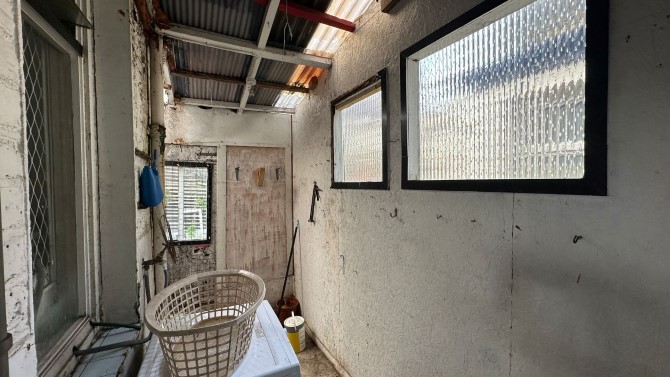 24 Maiden Road, Stratford, London, E15 4EZ