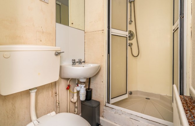 Flat 10 Foley Hall, 58-60 London Road, Reading, Berkshire, RG1 5AS