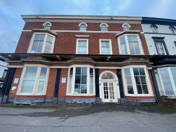 Property for Auction in North West - Flat 1, Lakeview Court, Southport, Merseyside PR9 0DS