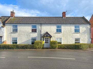 Property for Auction in East Anglia - Crown House, High Street, Ludham, Great Yarmouth, Norfolk NR29 5QE