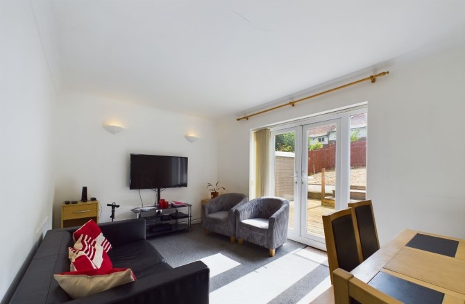 16 Halland Road, Brighton, BN2 4PF