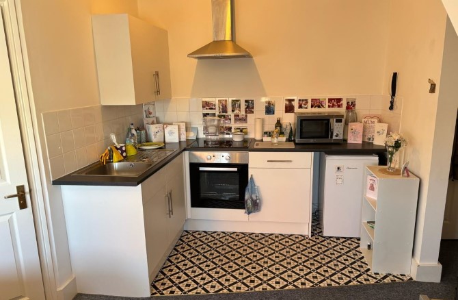 Flat 6, 192 Church Road, Hove, BN3 2DJ