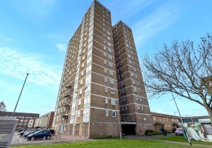 Property for Auction in London - Flat 89 Laburnum House, Bradwell Avenue, Dagenham, Essex, RM10 7AF