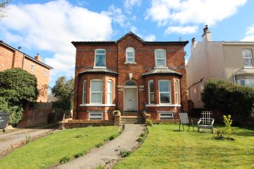 Property for Auction in North West - 7 Leyland Mansions, 18 Leyland Road, Southport, Merseyside PR9 9JQ