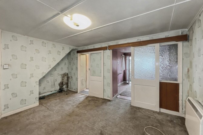 5 Fore Street, St. Dennis, St. Austell, Cornwall, PL26 8AF