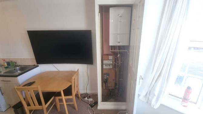 Flat 1, 22 George Street, Reading, Berkshire, RG1 7NT