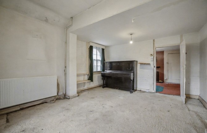 Lot Image