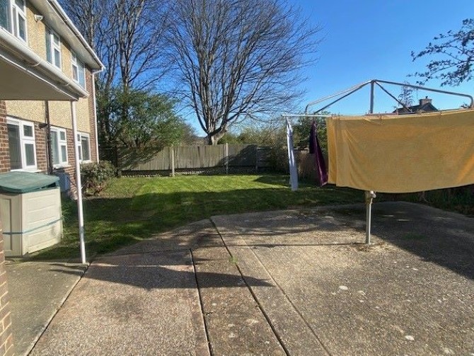 72 Bushby Close, Sompting, Lancing, BN15 9JW