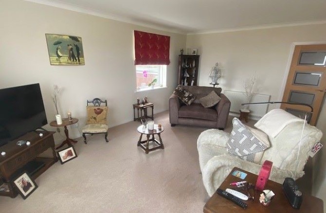 Flat 4 Caversham Court, West Parade, Worthing, BN11 3RA