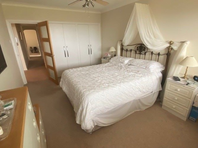 Flat 4 Caversham Court, West Parade, Worthing, BN11 3RA