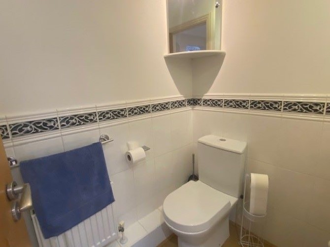 Flat 4 Caversham Court, West Parade, Worthing, BN11 3RA