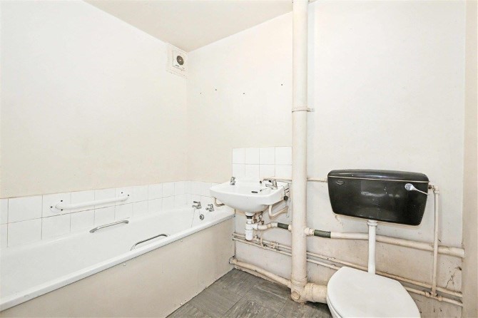 Lot Image