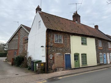 Property for Auction in East Anglia - 18 Station Road, Holt, Norfolk NR25 6BS