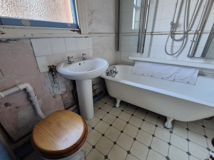 53 Duesbery Street, Hull, East Yorkshire, HU5 3QE