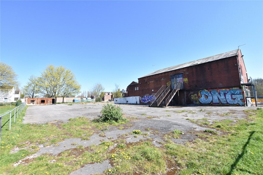 West Leeds Social Club, Redshaw Lane , Leeds, West Yorkshire LS12 1HH