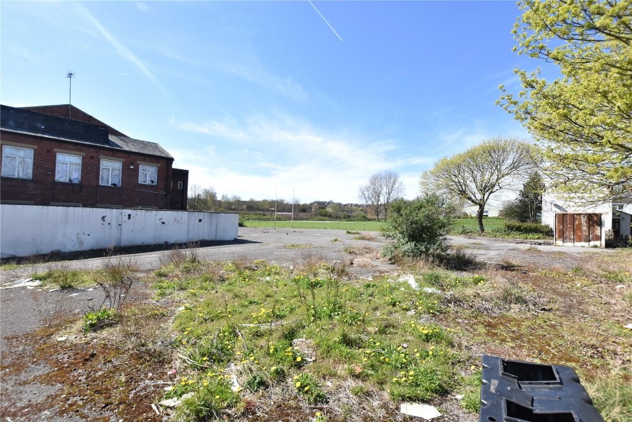 West Leeds Social Club, Redshaw Lane , Leeds, West Yorkshire LS12 1HH