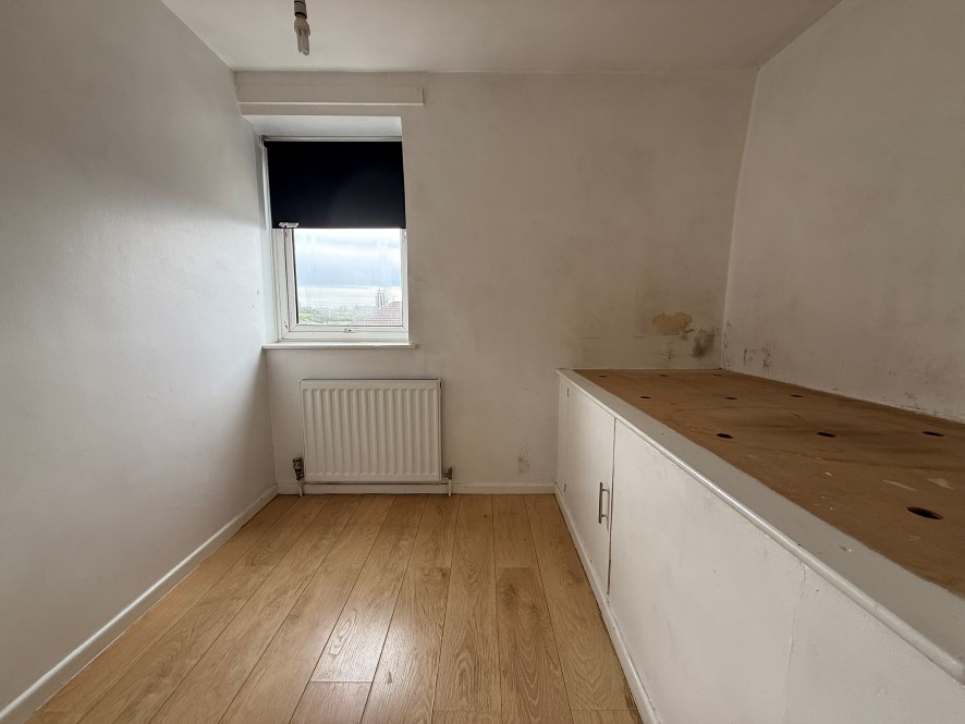 57 Houldsworth Drive, Chesterfield, Derbyshire, S41 0BP