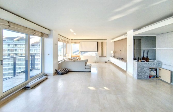 7 The Belvedere, Chelsea Harbour, Chelsea, London, SW10 0XA