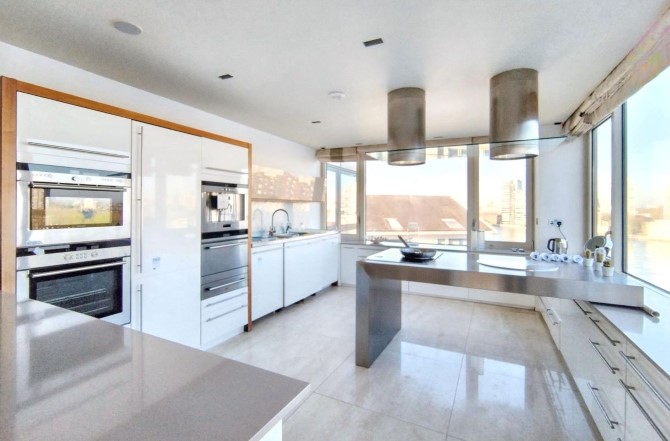 7 The Belvedere, Chelsea Harbour, Chelsea, London, SW10 0XA