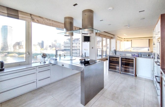 7 The Belvedere, Chelsea Harbour, Chelsea, London, SW10 0XA