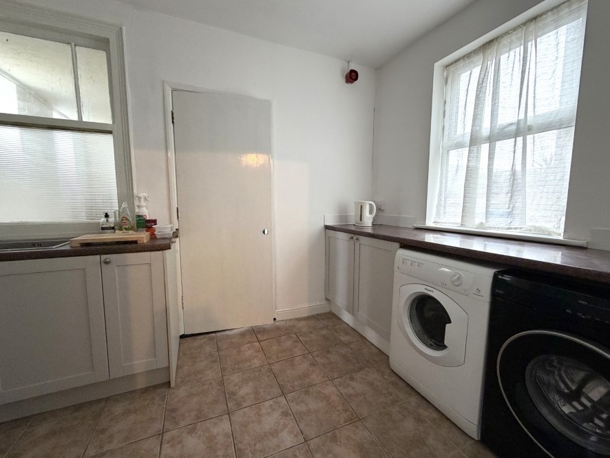 8 Cleveland Road, Lowestoft, Suffolk NR33 0BN