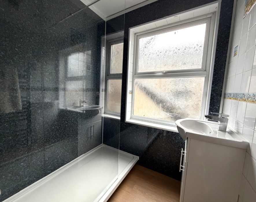 8 Cleveland Road, Lowestoft, Suffolk NR33 0BN