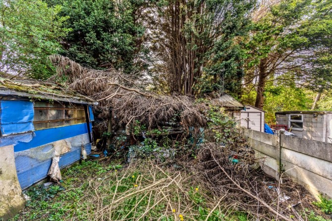 10 Dudley Avenue, Whitefield, Manchester, Lancashire, M45 6BS