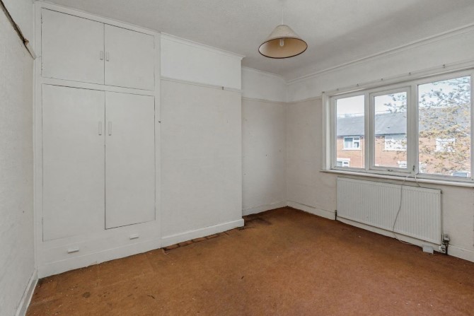 10 Dudley Avenue, Whitefield, Manchester, Lancashire, M45 6BS