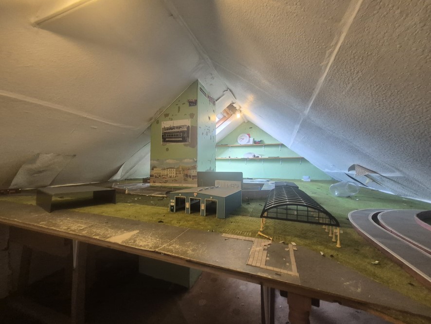 16 Orme Avenue, Alkrington, Middleton, M24 1ES