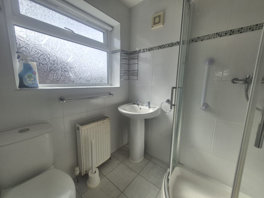 16 Orme Avenue, Alkrington, Middleton, M24 1ES