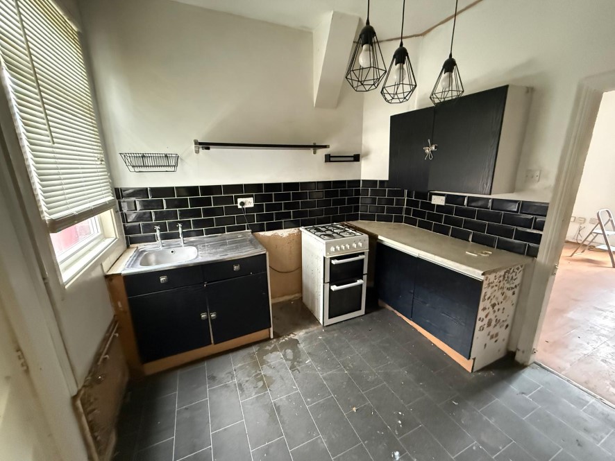 53 Adderley Street, Hillfields, Coventry, West Midlands CV1 5AR