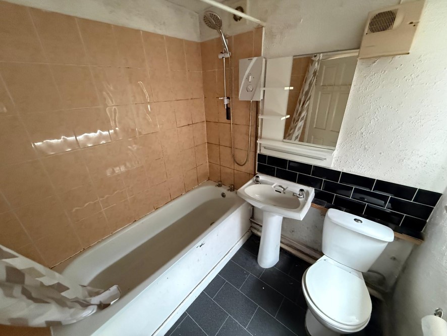 53 Adderley Street, Hillfields, Coventry, West Midlands CV1 5AR