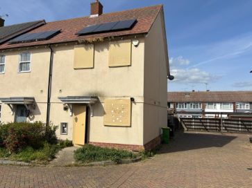 Property for Auction in East Anglia - 7 York Mews, Great Wakering, Southend-On-Sea, Essex SS3 0FA