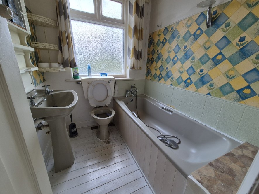 18 Inglewood Drive, Hull, East Yorkshire, HU4 7PX