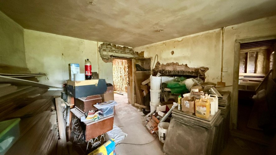 Lot Image