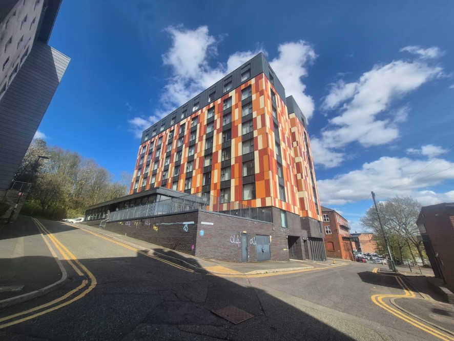 Apartment 517, Cardinal Court, Scholes Street, Oldham, OL1 3FU