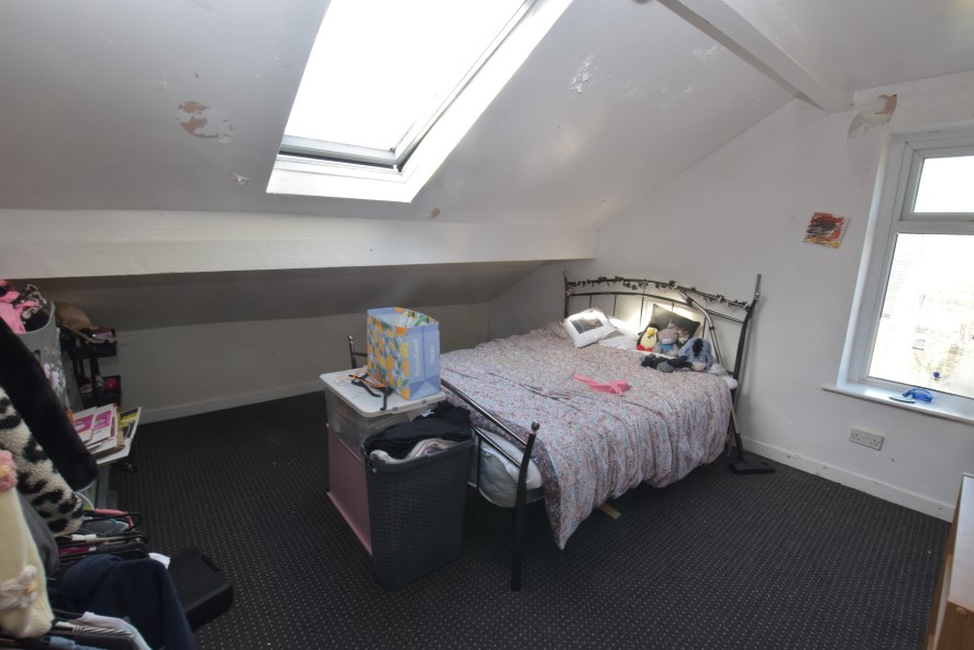 63 Victoria Road, Keighley, West Yorkshire BD21 1JB