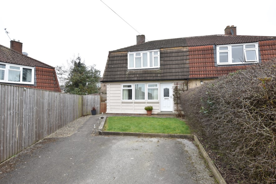 65 Eliot Grove, Guiseley, Leeds, West Yorkshire LS20 9BQ