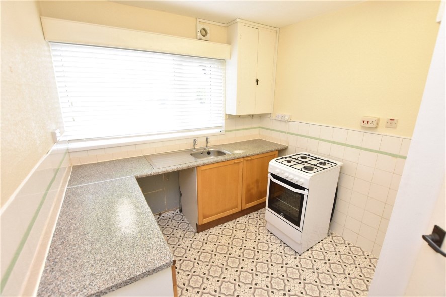 4 Fieldhouse Court, Lane End, Clayton, Bradford, West Yorkshire BD14 6JN