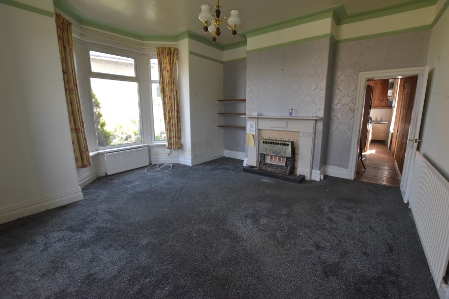 405 Leeds & Bradford Road, Leeds, West Yorkshire LS13 2AZ