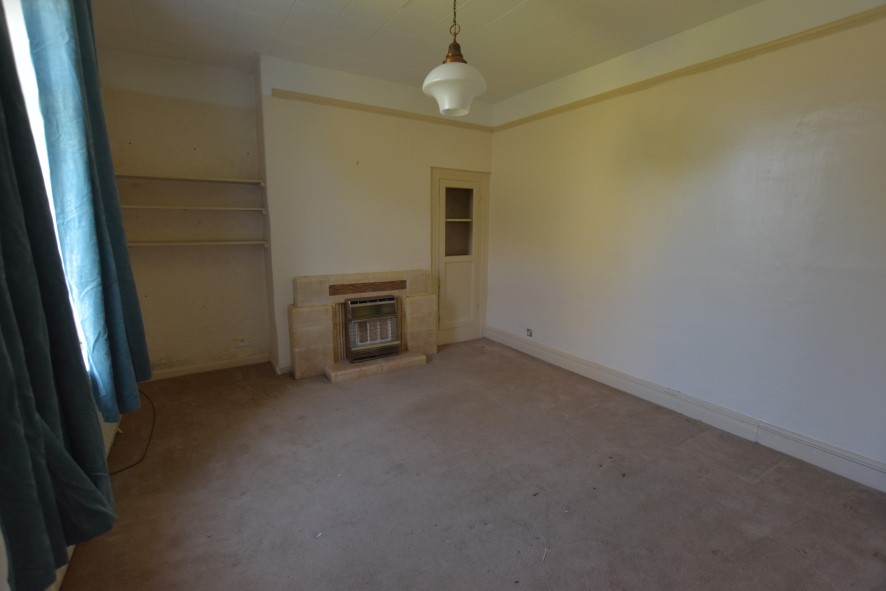 405 Leeds & Bradford Road, Leeds, West Yorkshire LS13 2AZ