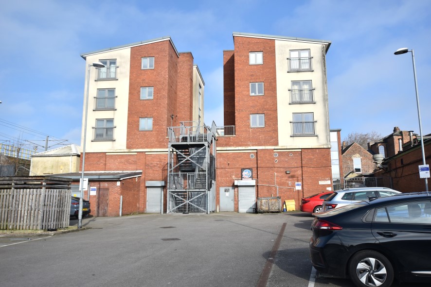 5 Westgate Central, 117 Westgate, Wakefield, West Yorkshire WF1 1EW