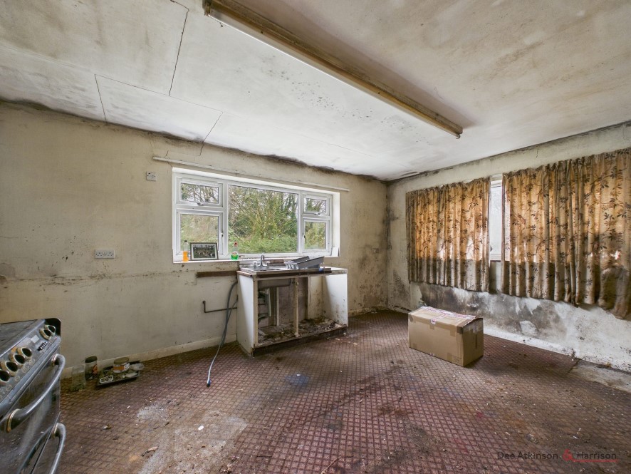 Clover Garth, Taylor Lane, Holmpton, East Yorkshire, HU19 2QZ