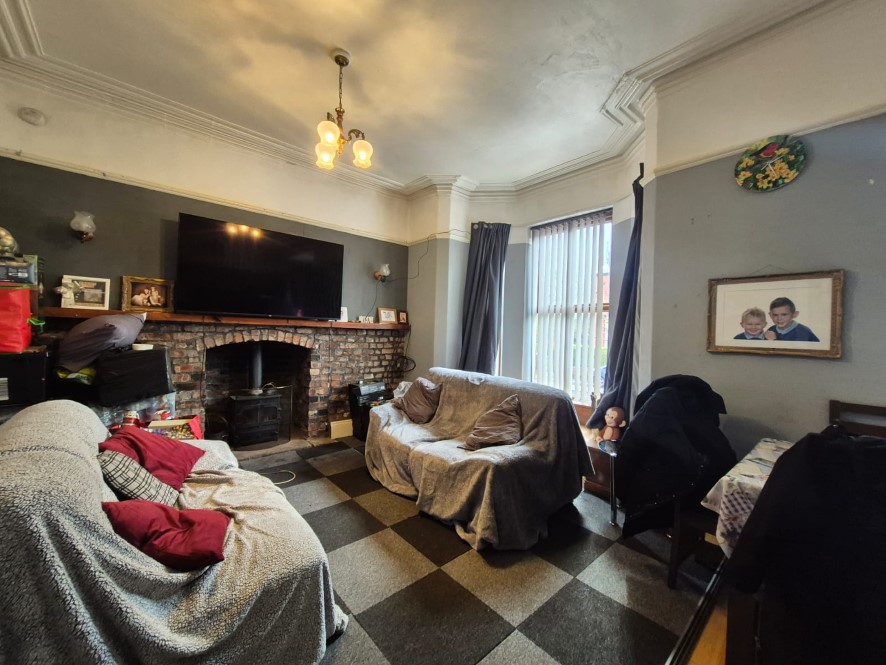 5 Oakbank Avenue, Manchester, M9 4EX