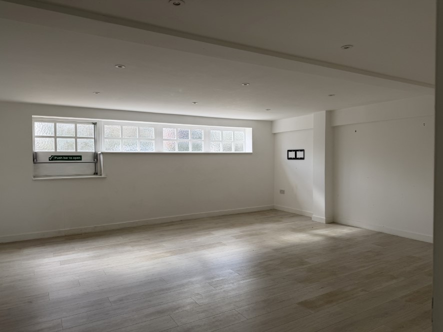 Staithe Lodge, The Street, Swafield, North Walsham, Norfolk NR28 0RQ