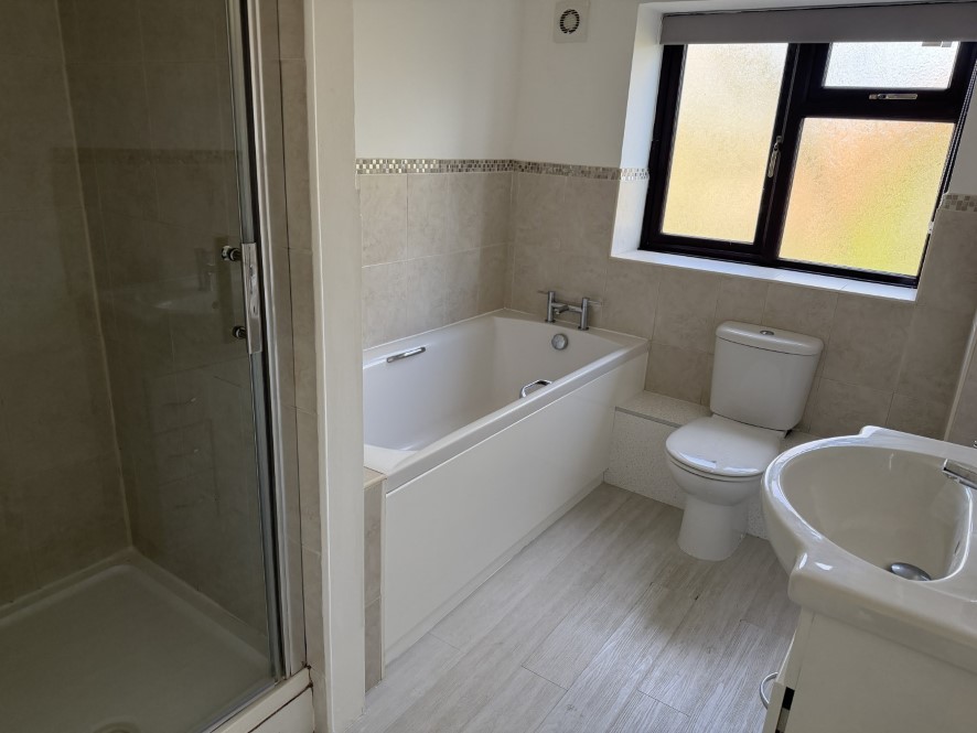 Staithe Lodge, The Street, Swafield, North Walsham, Norfolk NR28 0RQ