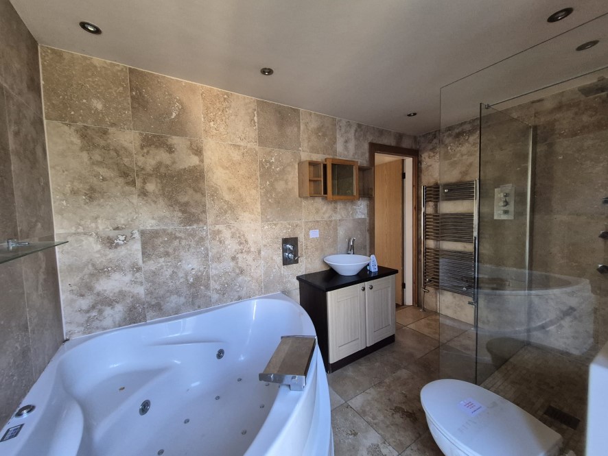 244 High Street West, Glossop, Derbyshire, SK13 8ER