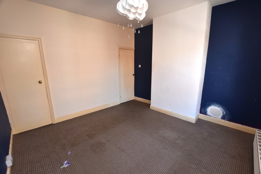 22 Barden Place, Leeds, West Yorkshire LS12 3EQ